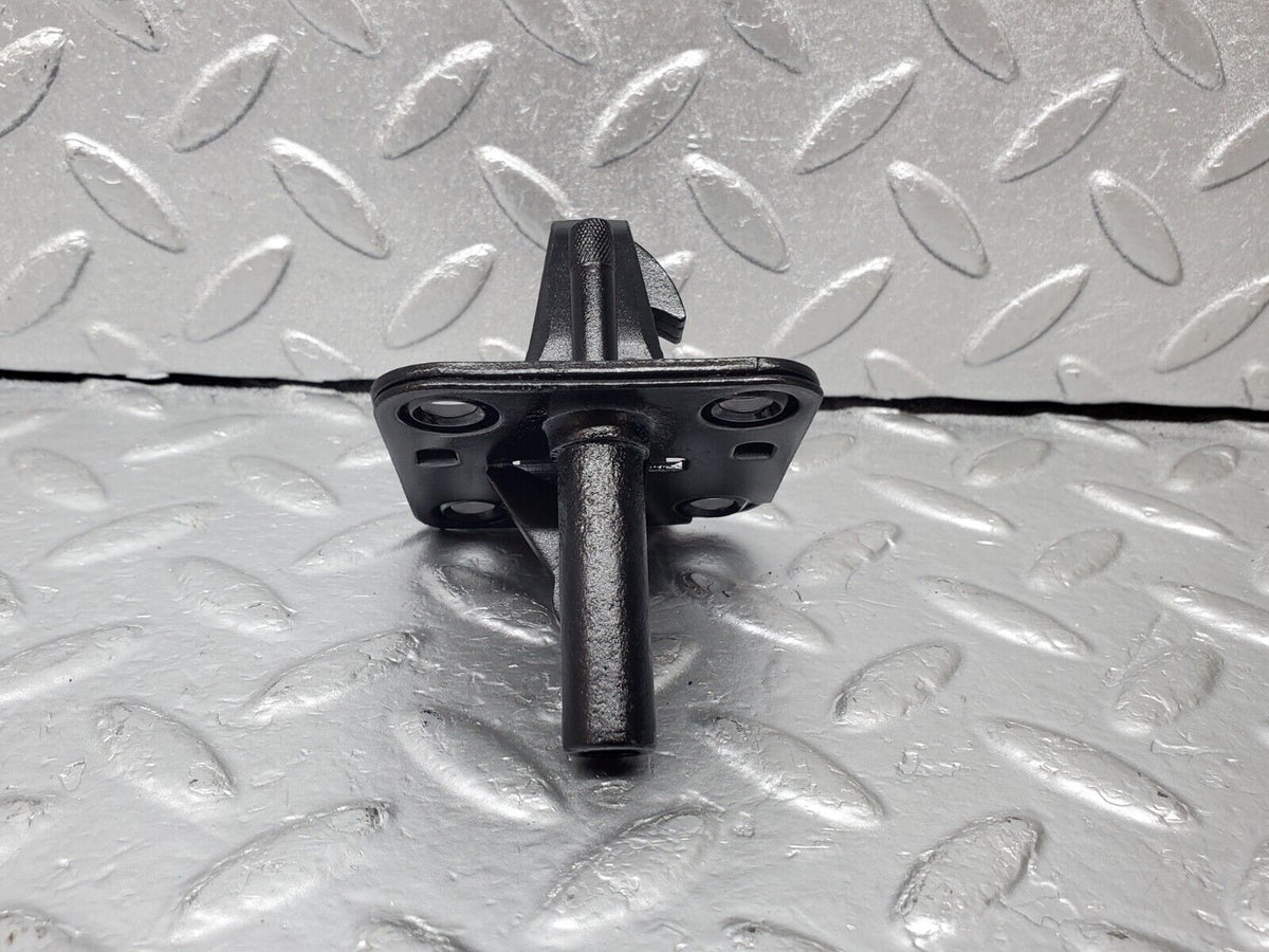 44496 Mercedes-Benz W123 280E Bonnet Lock Latch