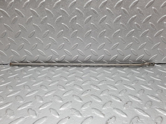 40875 Mercedes-Benz W123 240D Camshaft Oil Tube