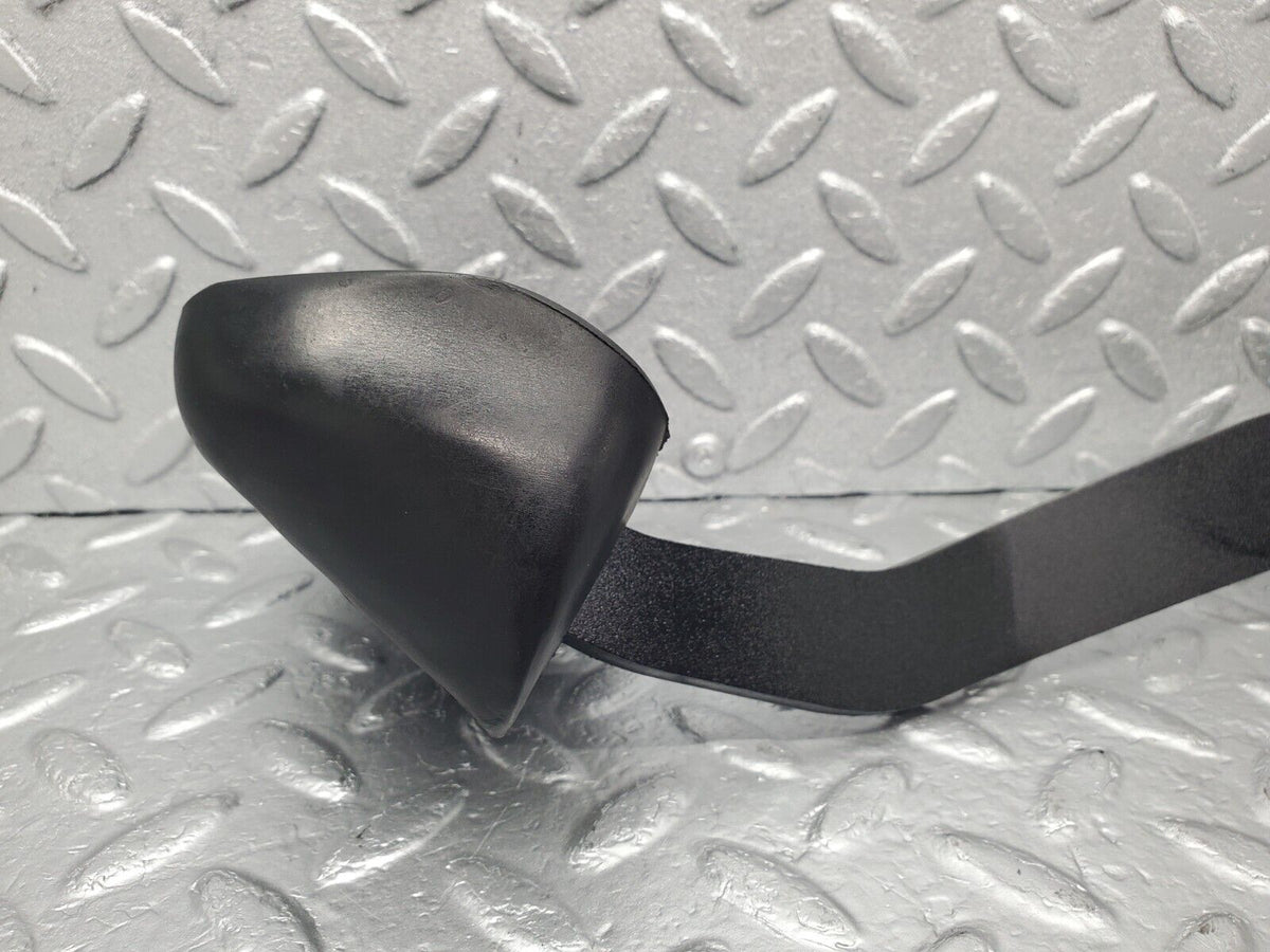 46563 Mercedes-Benz C123 280CE Coupe Brake Pedal With Rubber A1232910082