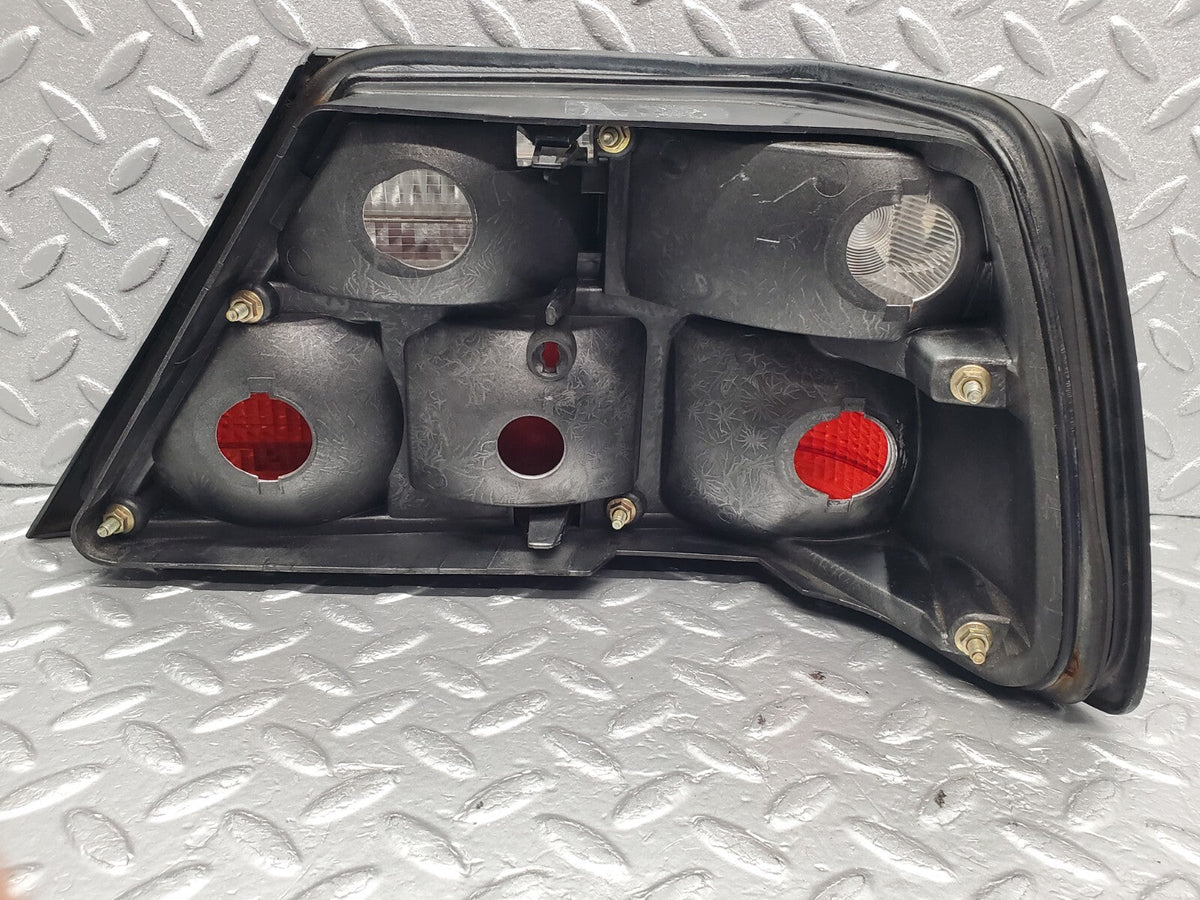 48939 Mercedes-Benz A124 320E Cabriolet Tail Light Left Side Hella
