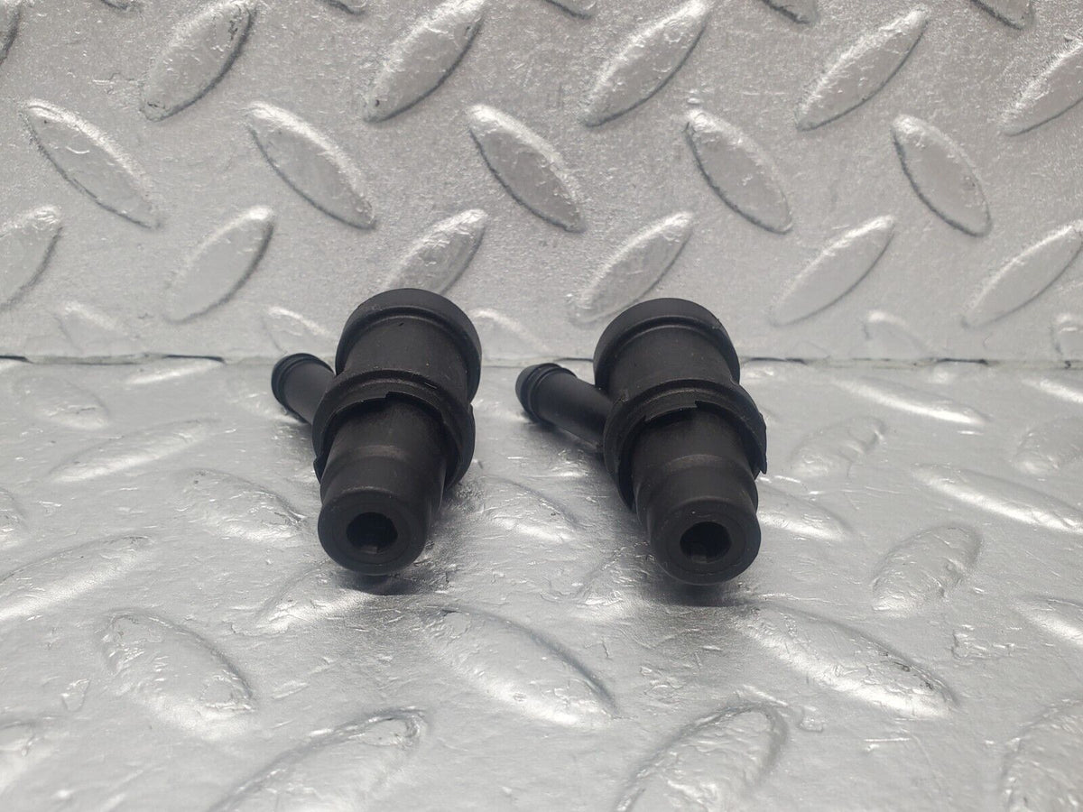 46039 Mercedes-Benz W126 420SE Fuel Injector Holder 2X