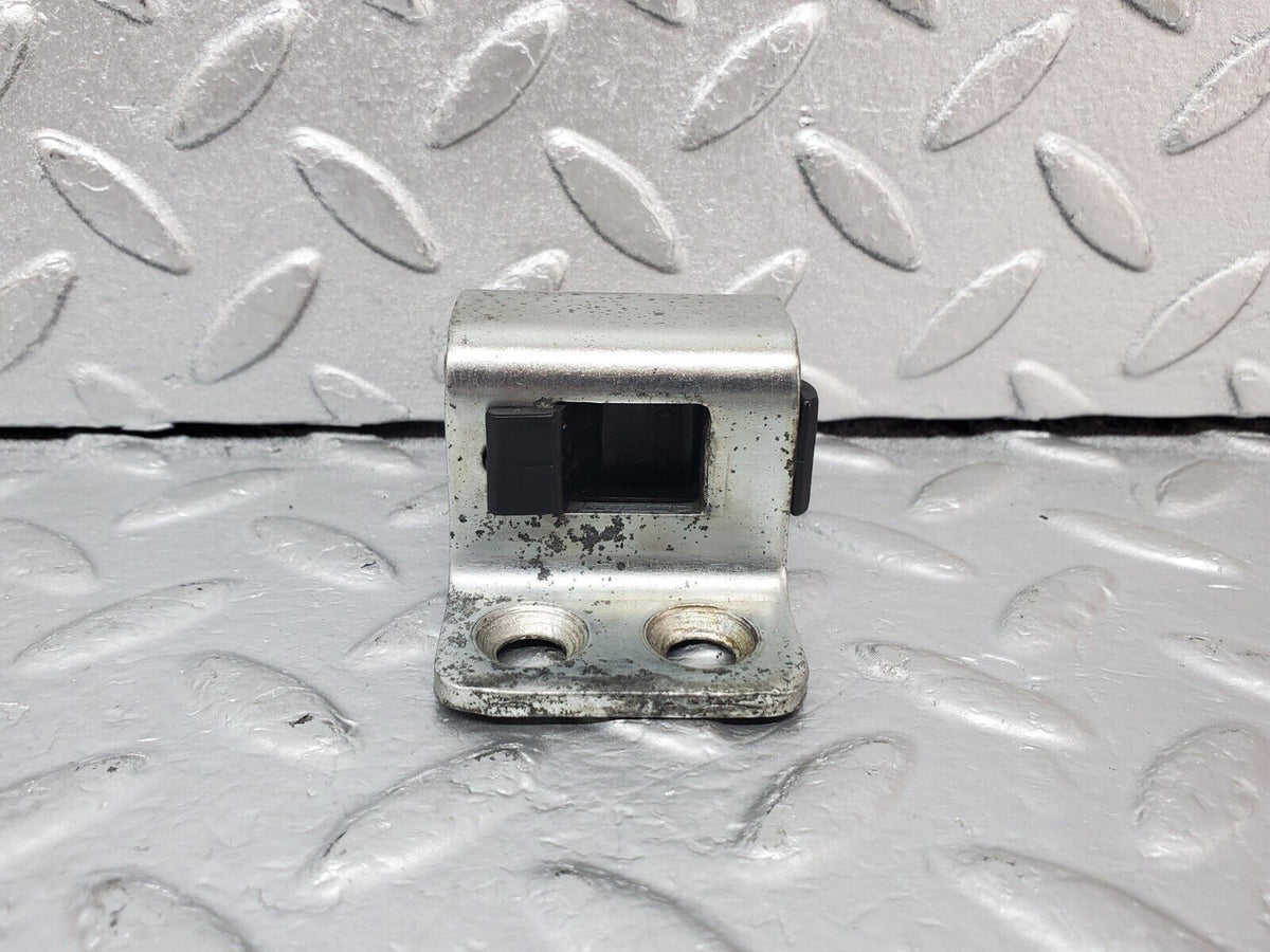 44342 Mercedes-Benz W123 280E Left Door Lock Latch
