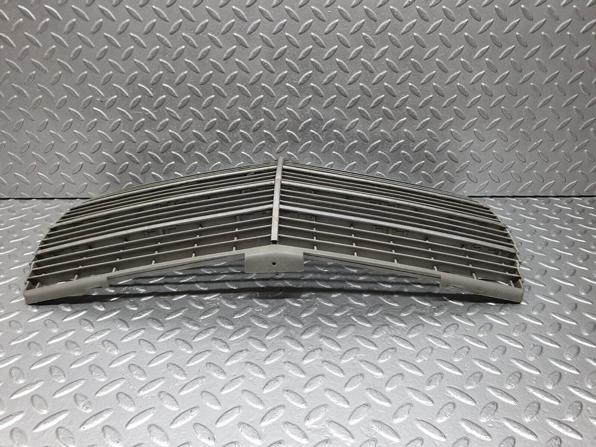 44103 Mercedes-Benz C123 230CE Coupe Bonnet Grill