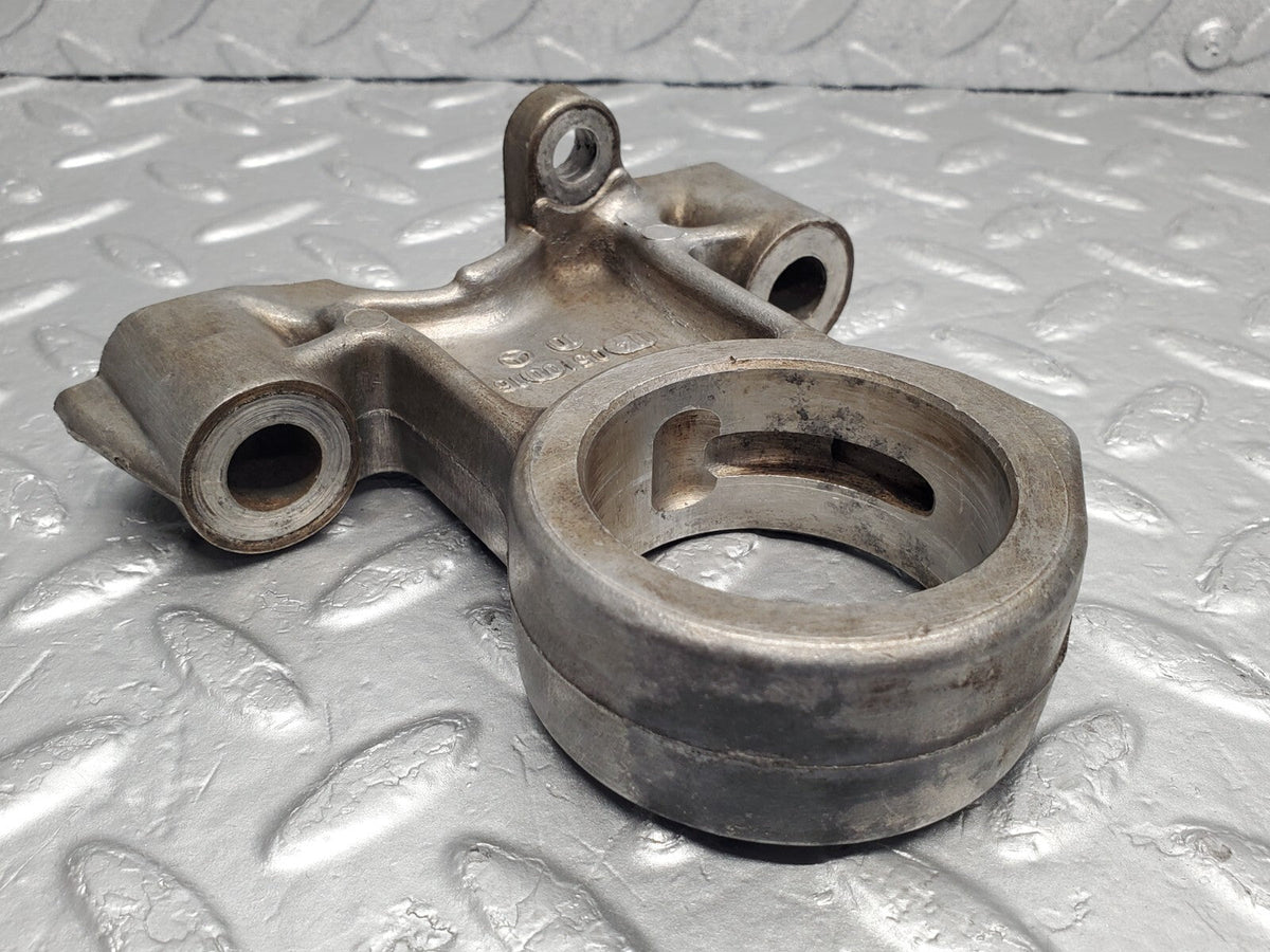 48807 Mercedes-Benz W108 Camshaft Tower Bearing A1140510016