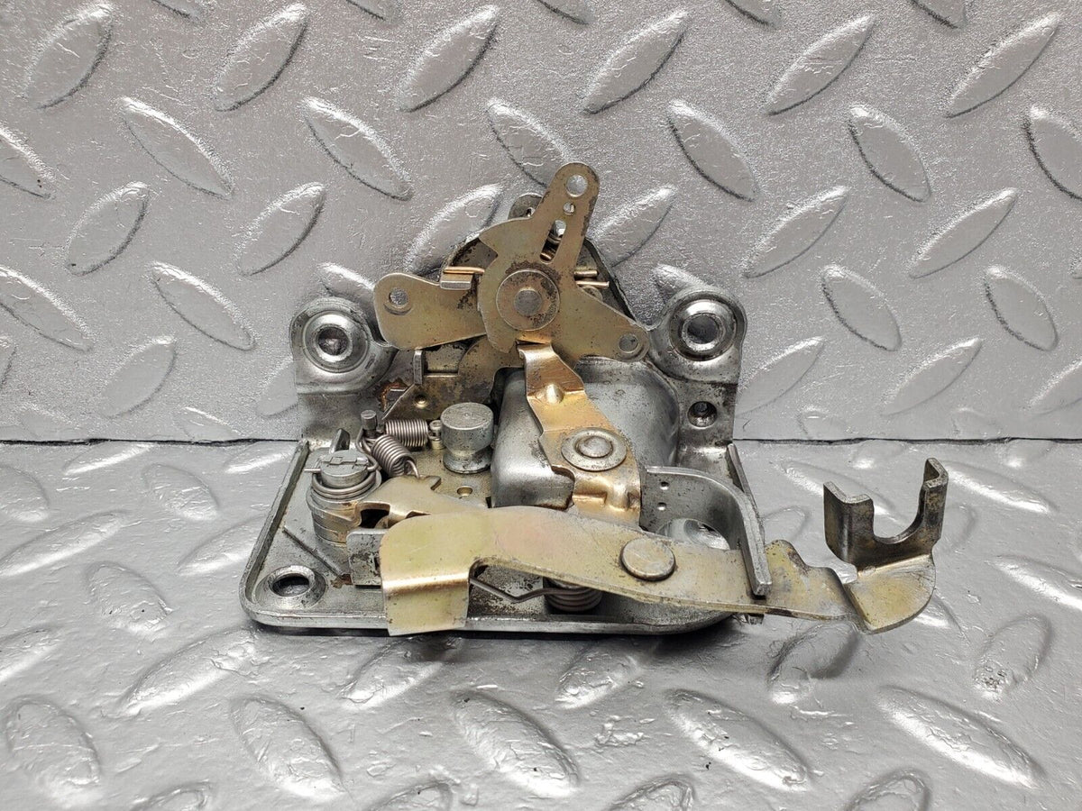 48129 Mercedes-Benz C107 R107 Left Door Lock Mechanism