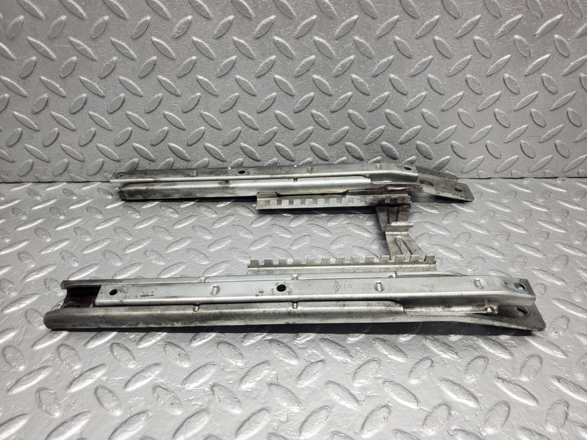 50198 Mercedes-Benz C123 280CE Coupe Front Left Seat Rail Pair