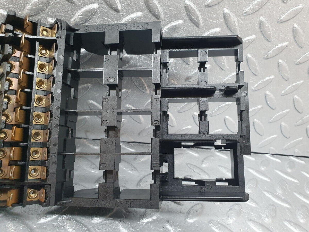 43592 Mercedes-Benz C126 380SEC Coupe Fuse Box A1265400550