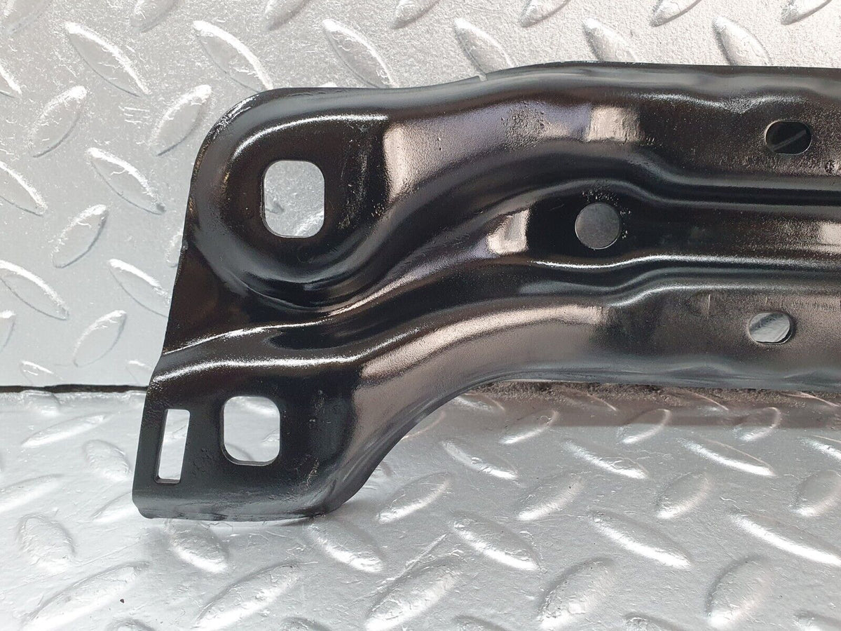 41950 Mercedes-Benz W202 C200 Gearbox Mount Bracket A2022420701