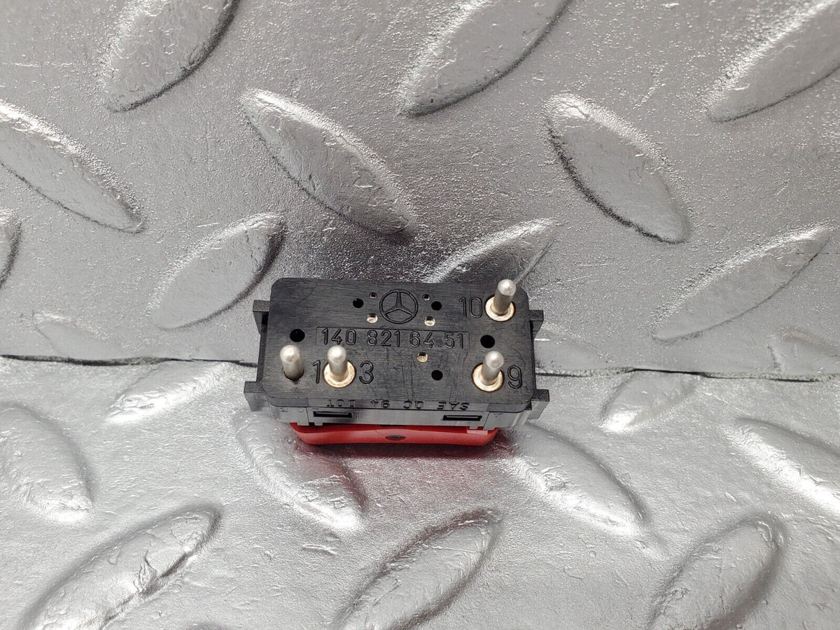 46922 Mercedes-Benz R129 320SL Coupe Hazard Warning Light Switch A1408216451