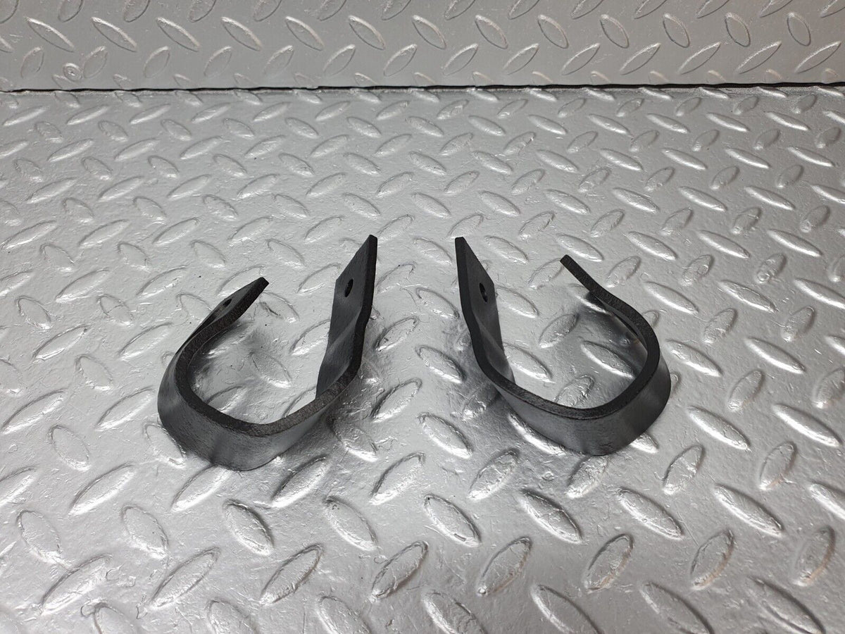 40837 Mercedes-Benz W123 300D Front Bumper Bracket