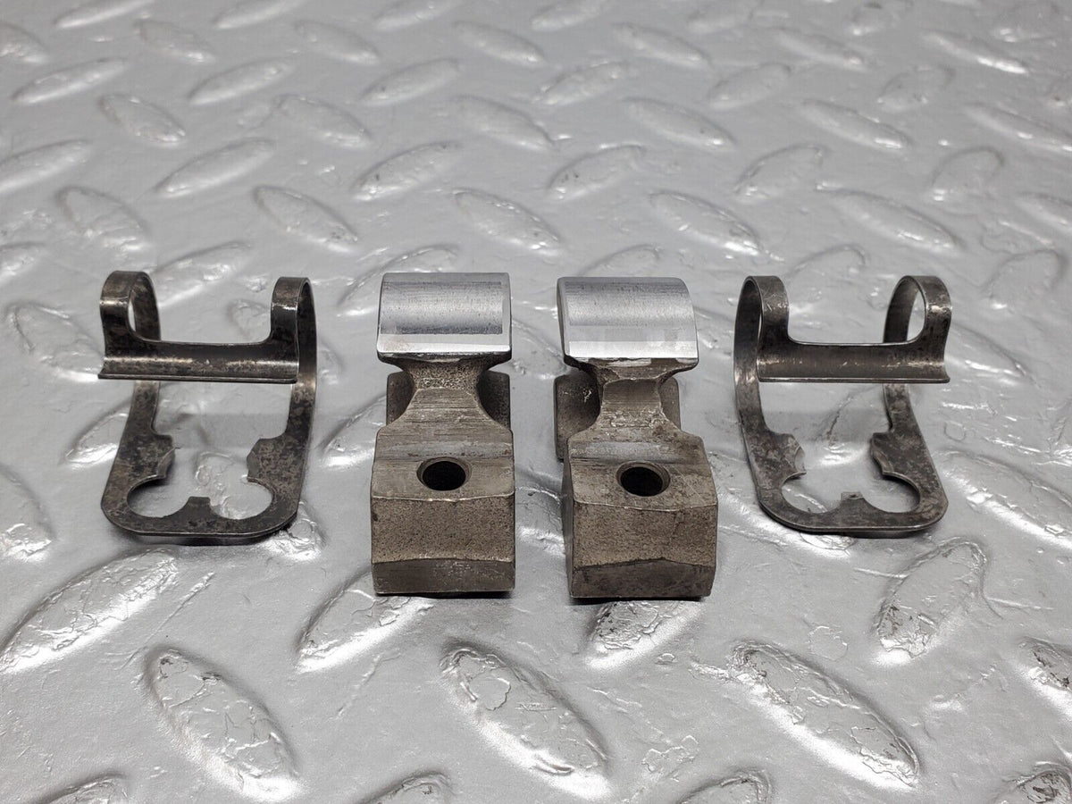 45478 Mercedes-Benz 280E M110.988 Valve Rocker Arm With Retaining Spring