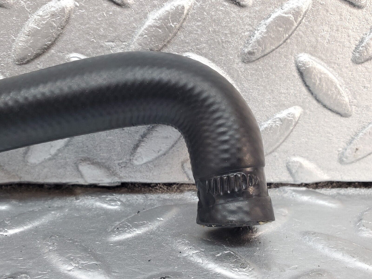 45688 Mercedes-Benz W126 420SE Heater Hose Pipe A1268320394