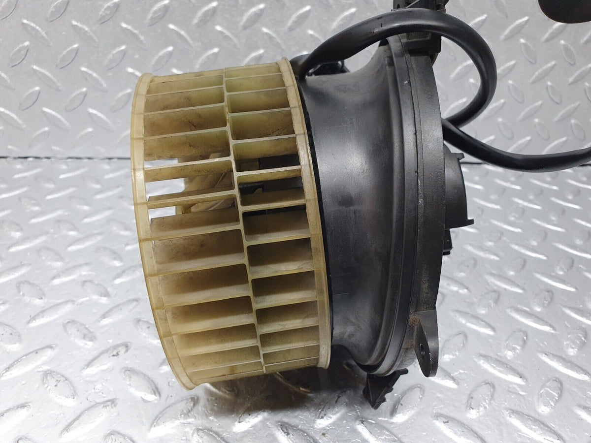41470 Mercedes-Benz W124 200E Heater Blower Motor Behr