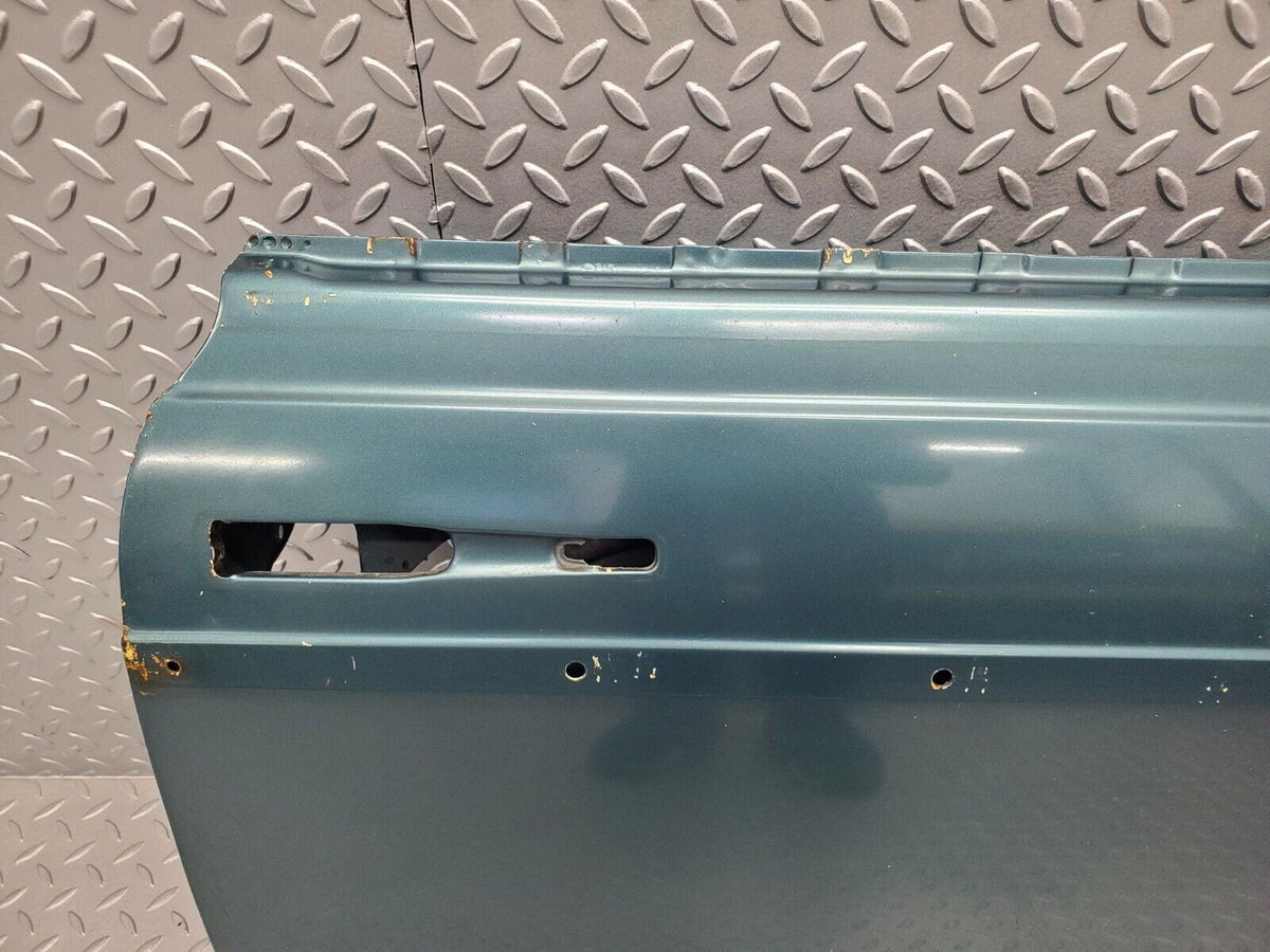 46557 Mercedes-Benz C123 280CE Coupe Right Door