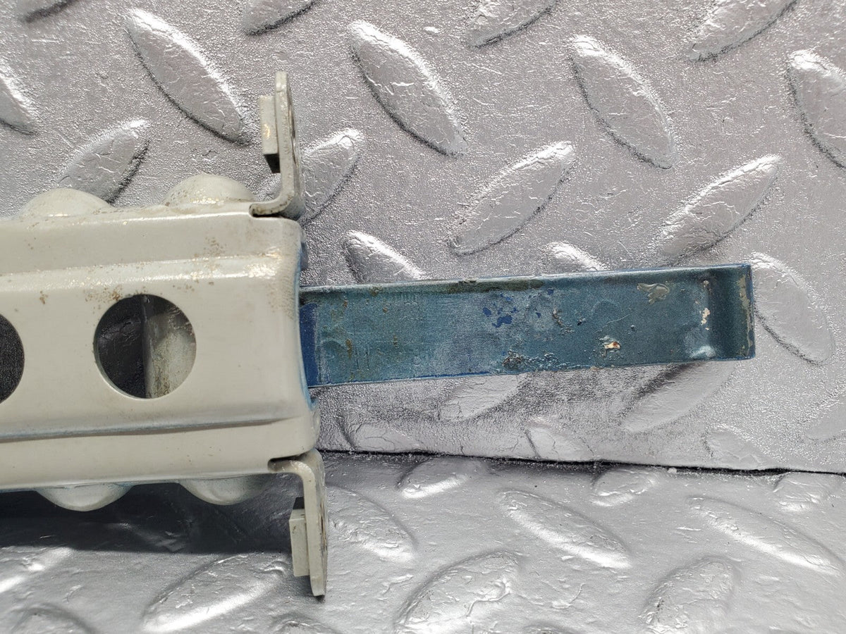 48619 Mercedes-Benz W123 Rear Door Safety Check Strap