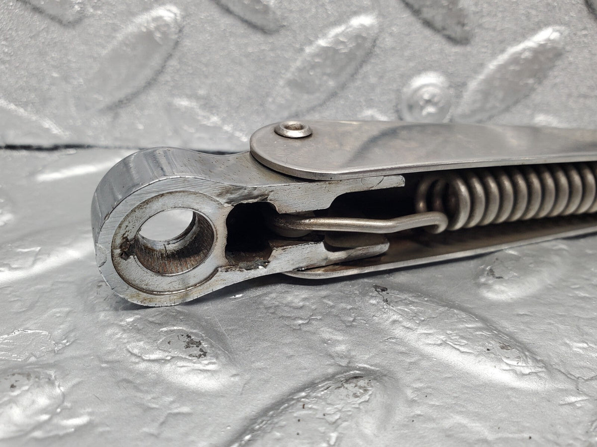 48447 Mercedes-Benz W108 Chrome Windscreen Wiper Arm Right