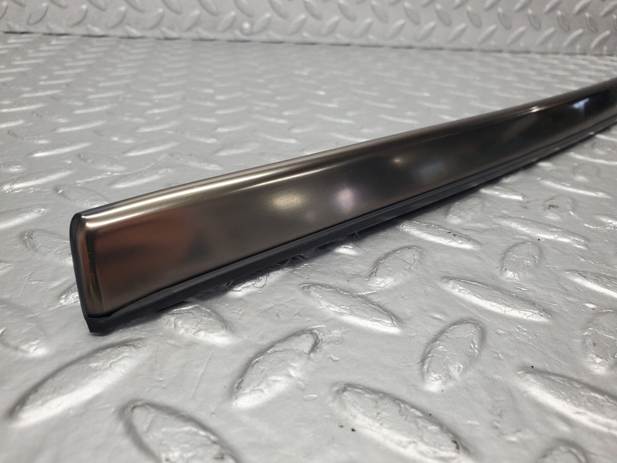 49059 Mercedes-Benz A124 320E Cabriolet A Pillar Exterior Moulding Trim Right