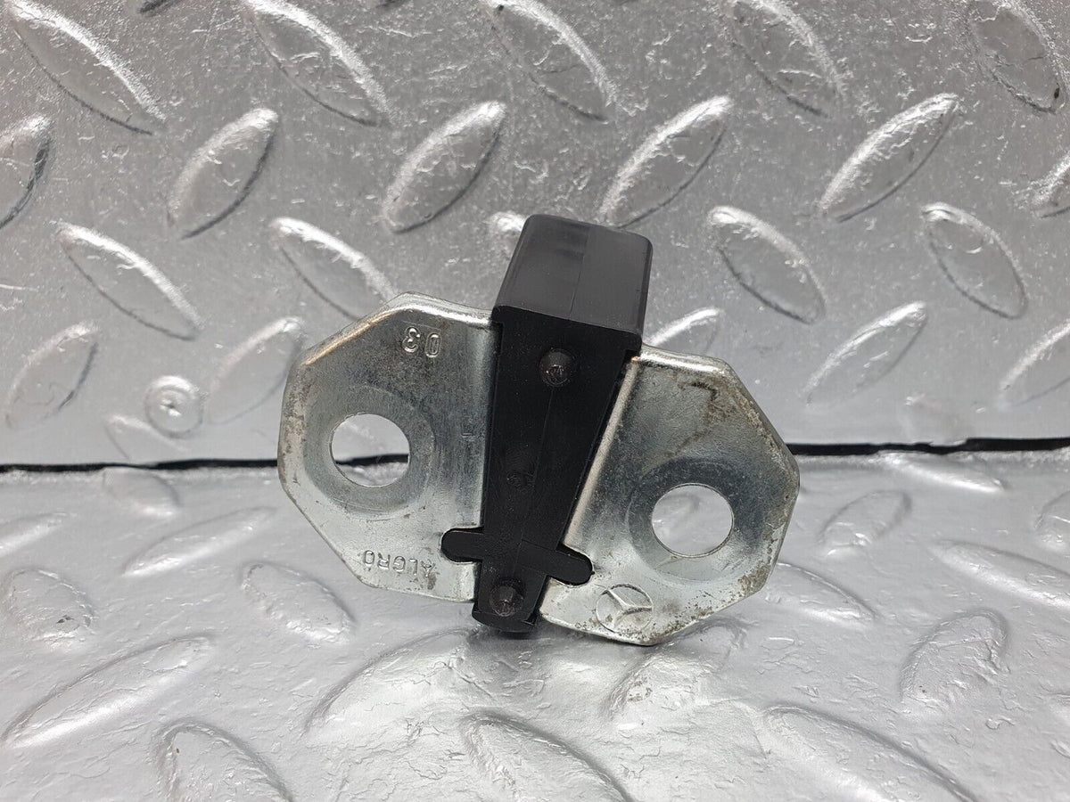 41954 Mercedes-Benz W202 C200 Door Lock Latch