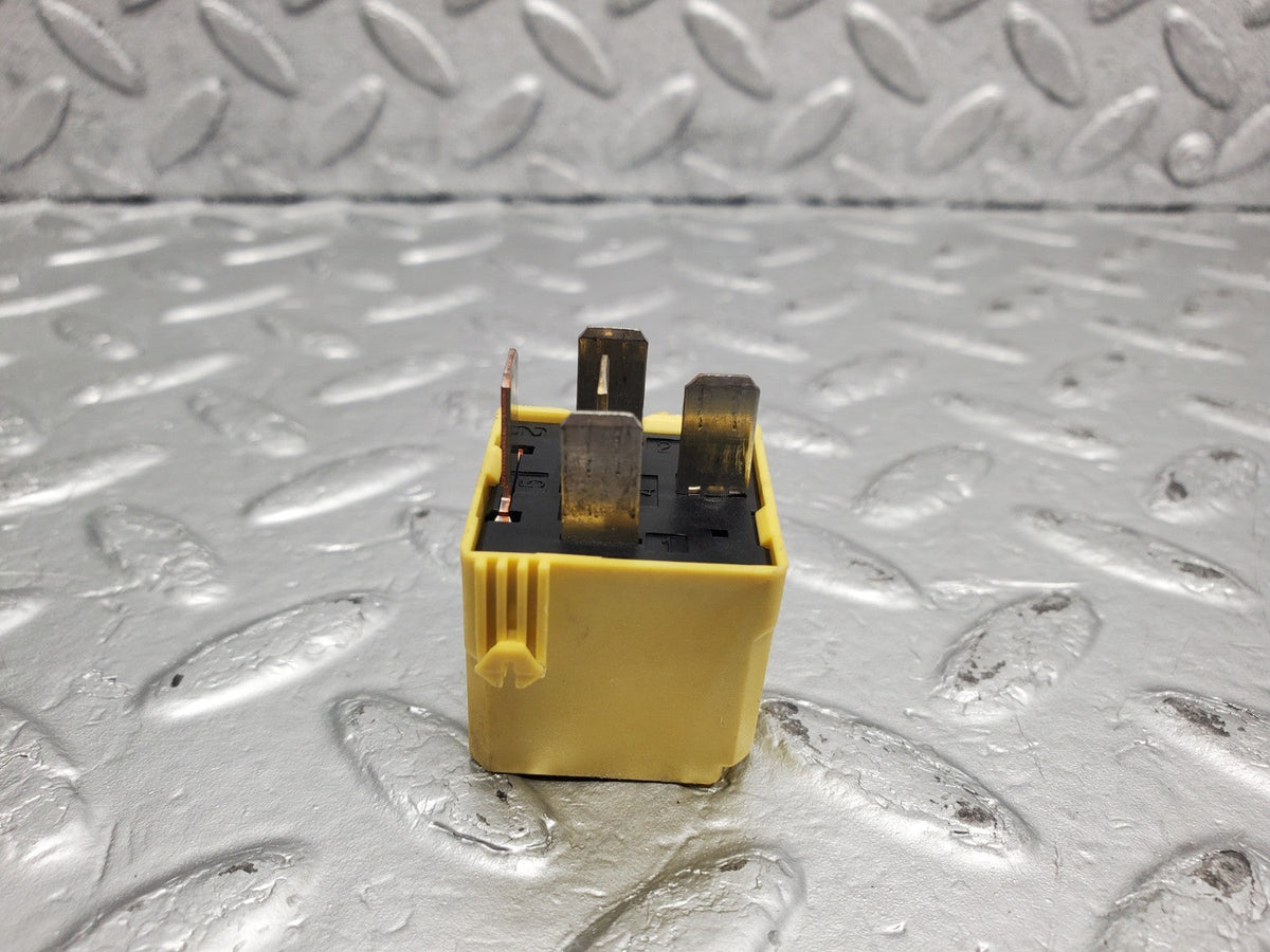 51343 Mercedes-Benz R230 R129 Coupe Multi Purpose Relay A0025421419