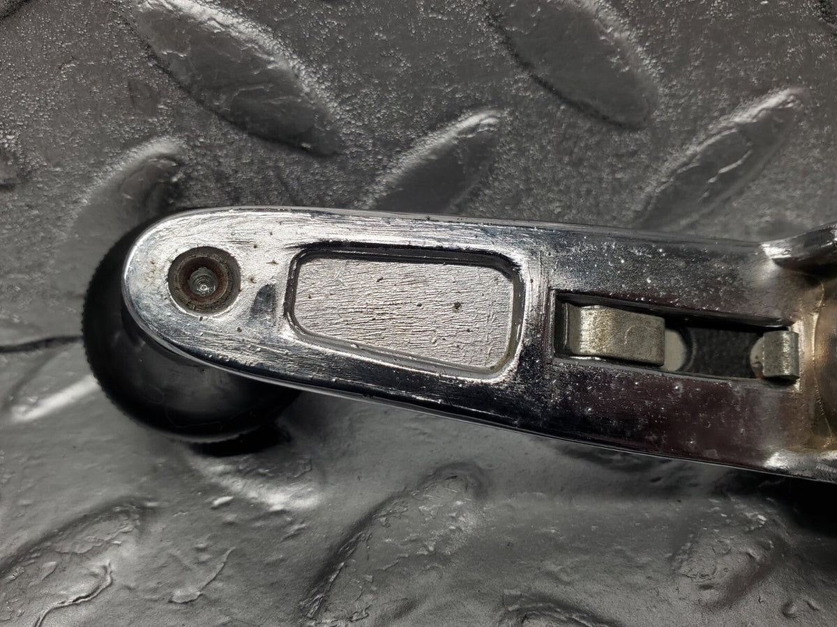 48407 Mercedes-Benz W108 Window Lifter Crank Handle