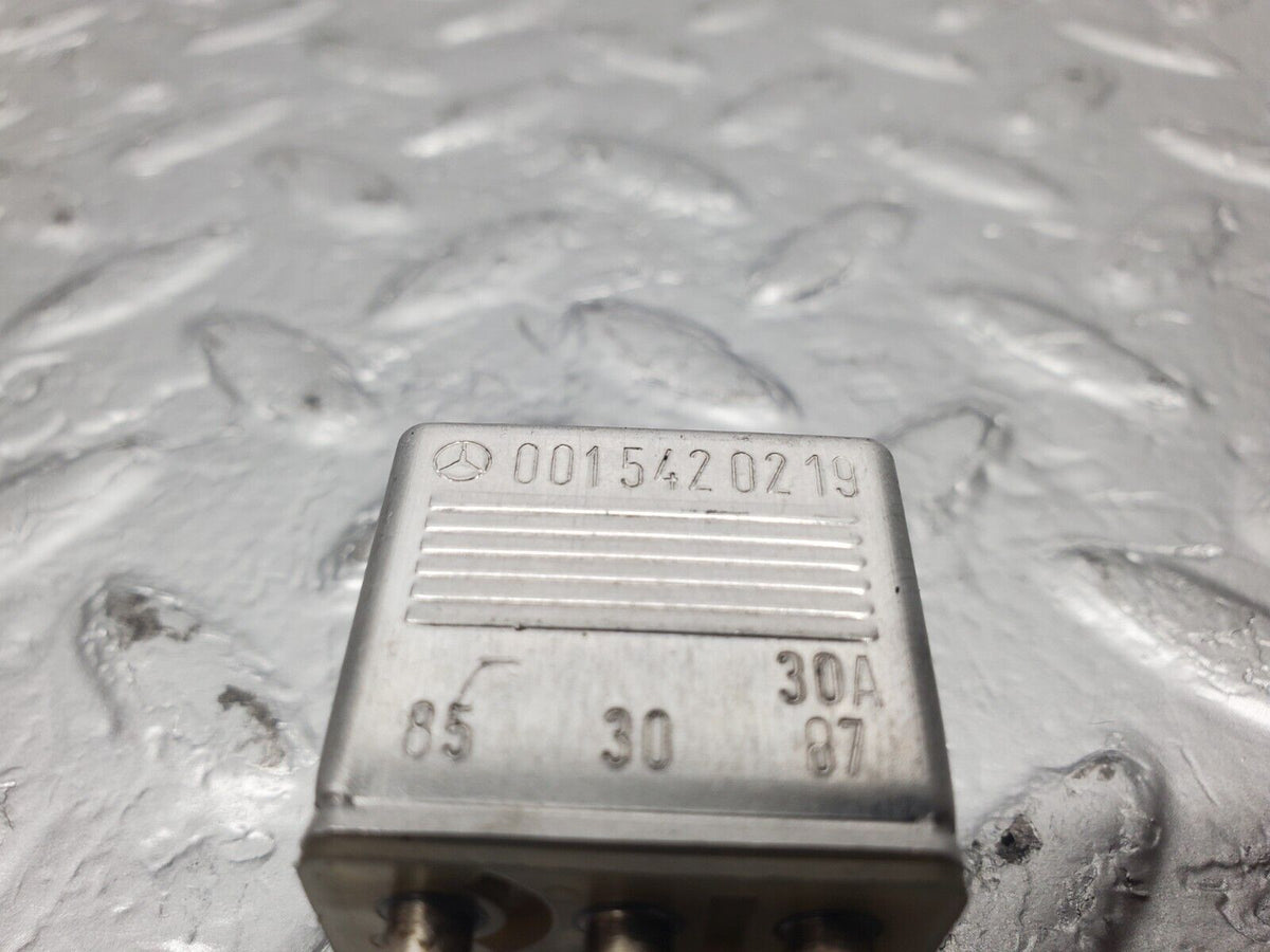 47380 Mercedes-Benz C126 500SEC Coupe Multi Purpose Relay A0015420219