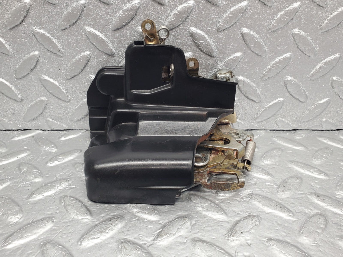 48627 Mercedes-Benz W123 Front Right Door Lock Mechanism A1237230208