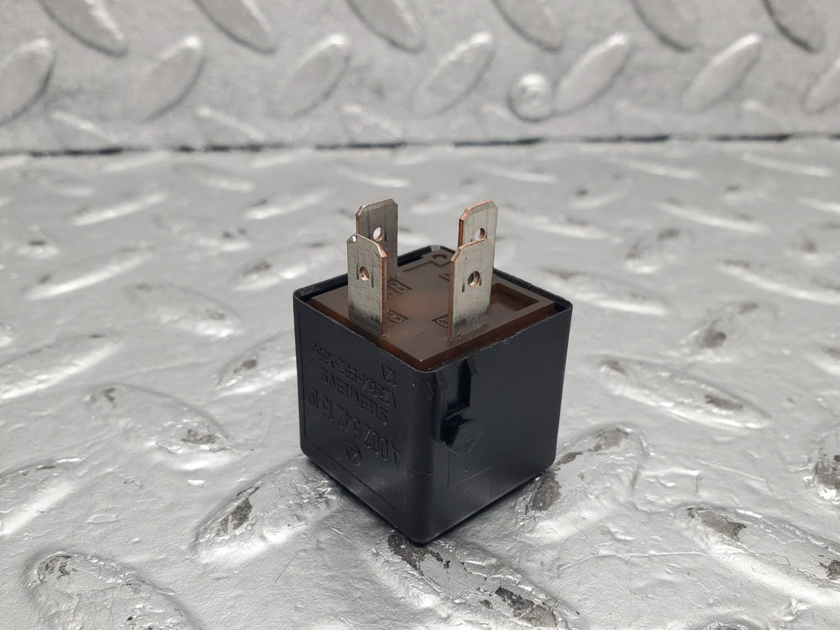 51337 Mercedes-Benz R230 R129 Coupe Multi Purpose Relay A0025421319