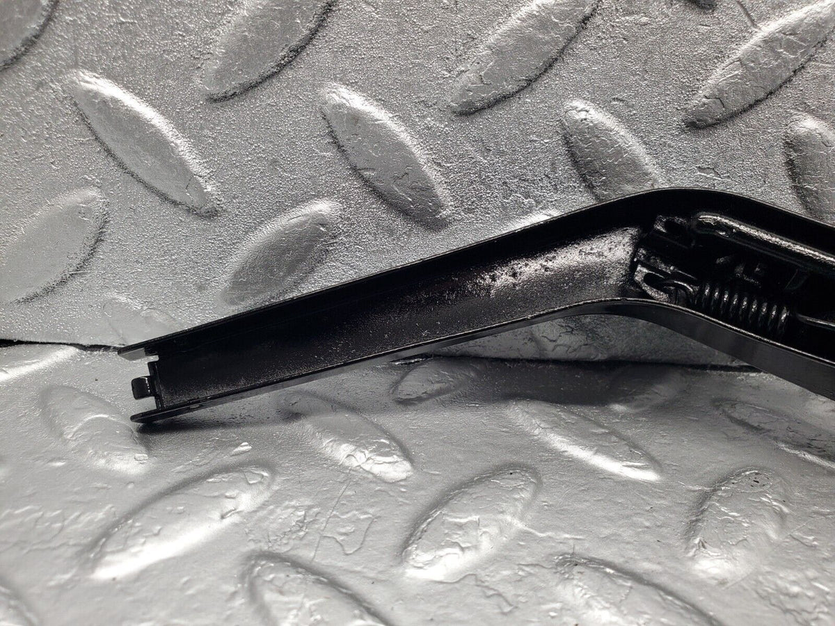 47554 Mercedes-Benz C126 500SEC Coupe Headlight Wiper Arm Bosch Left Side