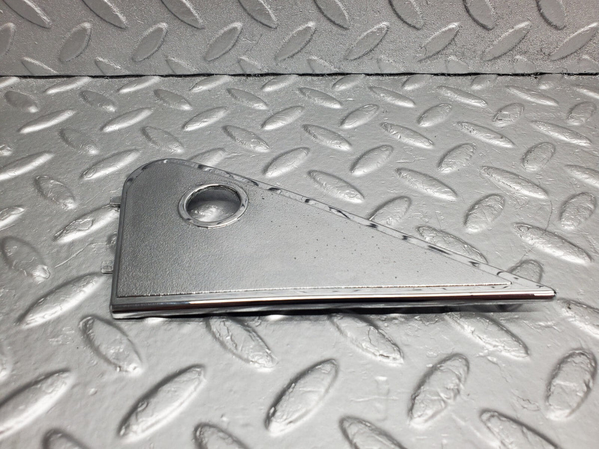 48663 Mercedes-Benz W123 Mirror Triangle Chrome Cover Right A1237250811