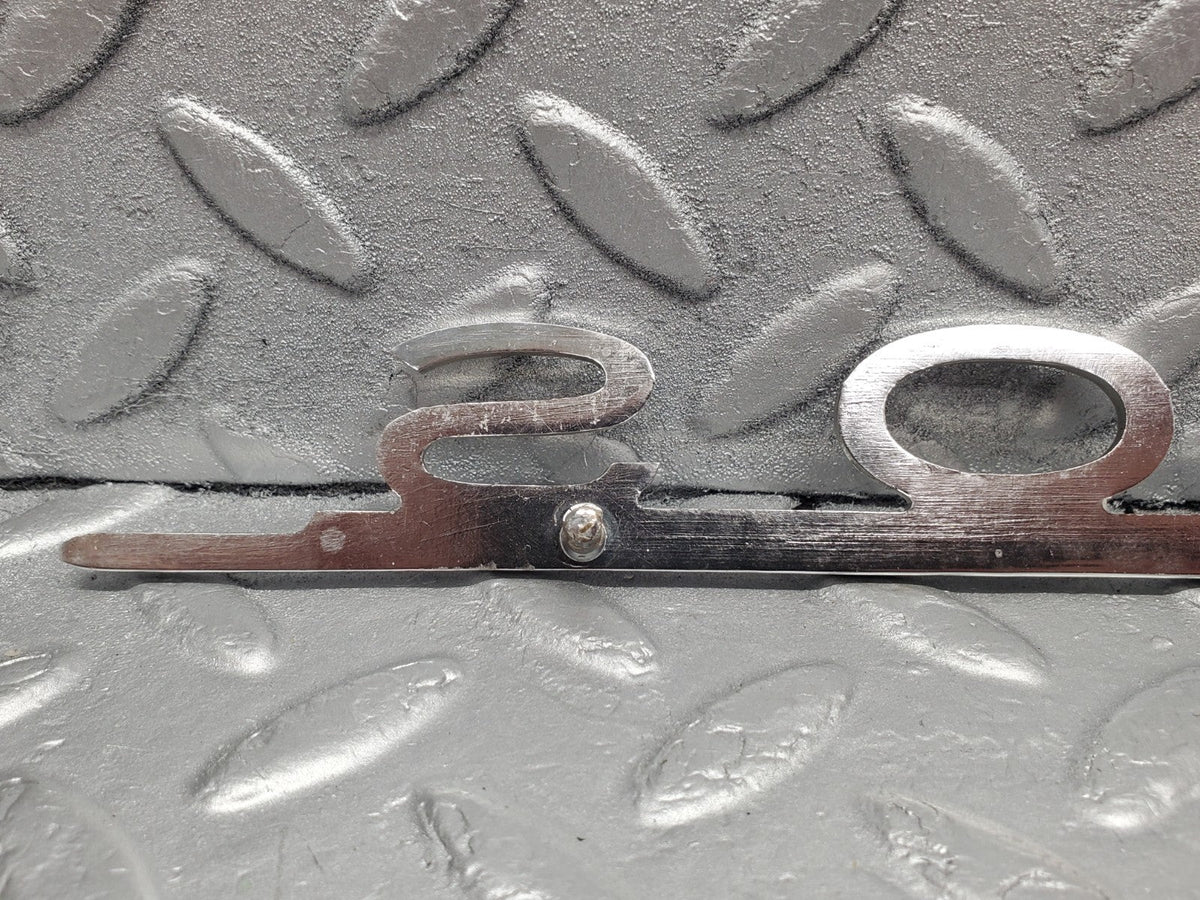 49652 Mercedes-Benz W111 250S Trunk Badge Emblem