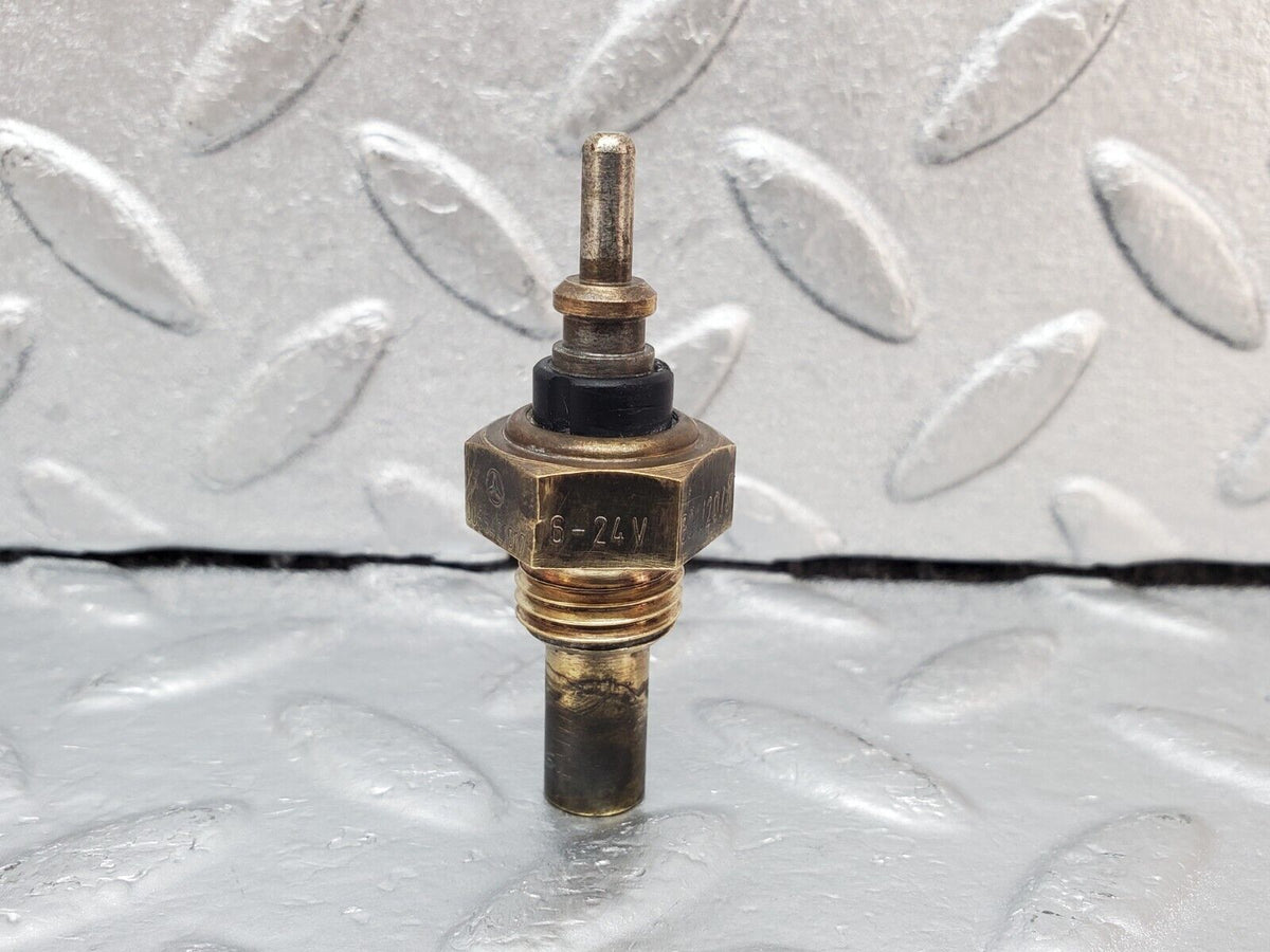 45426 Mercedes-Benz 280E M110.983 Coolant Temperature Sensor VDO A0055421017