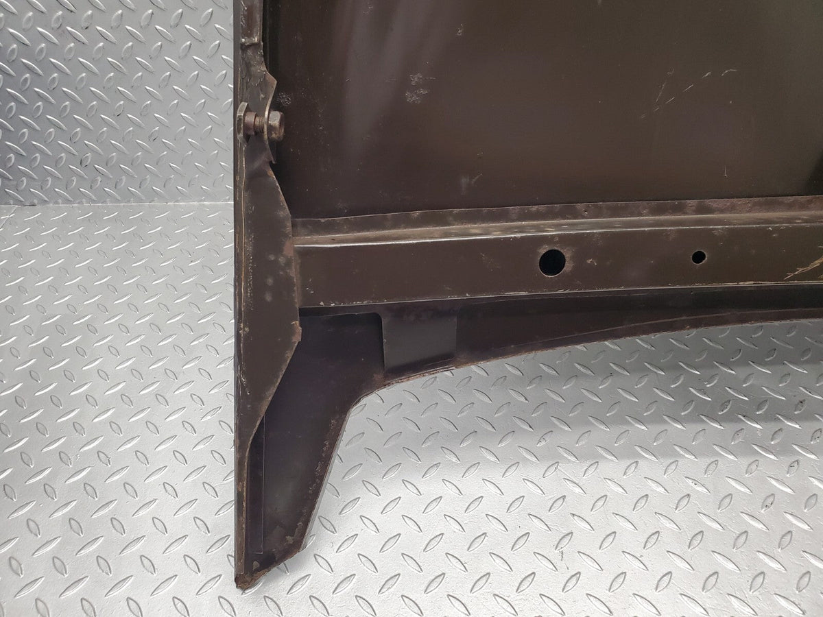 48746 Mercedes-Benz W108 Bonnet