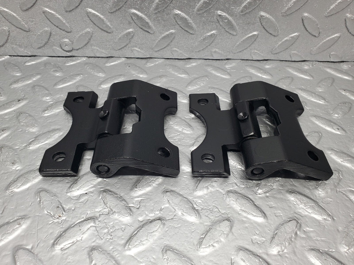 48256 Mercedes-Benz C107 R107 Door Hinge Right Side
