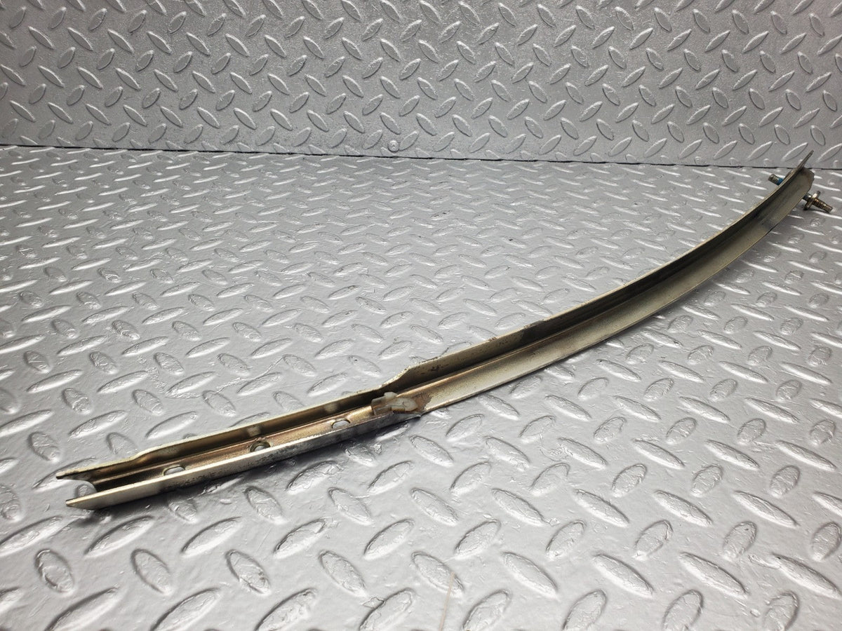 49197 Mercedes-Benz A124 320E Cabriolet Front Left Window Channel