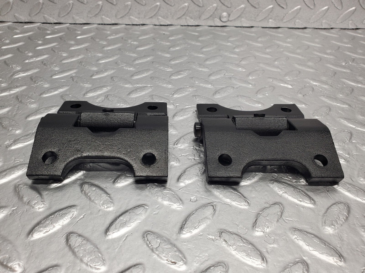 48272 Mercedes-Benz C107 R107 Door Hinge Right Side