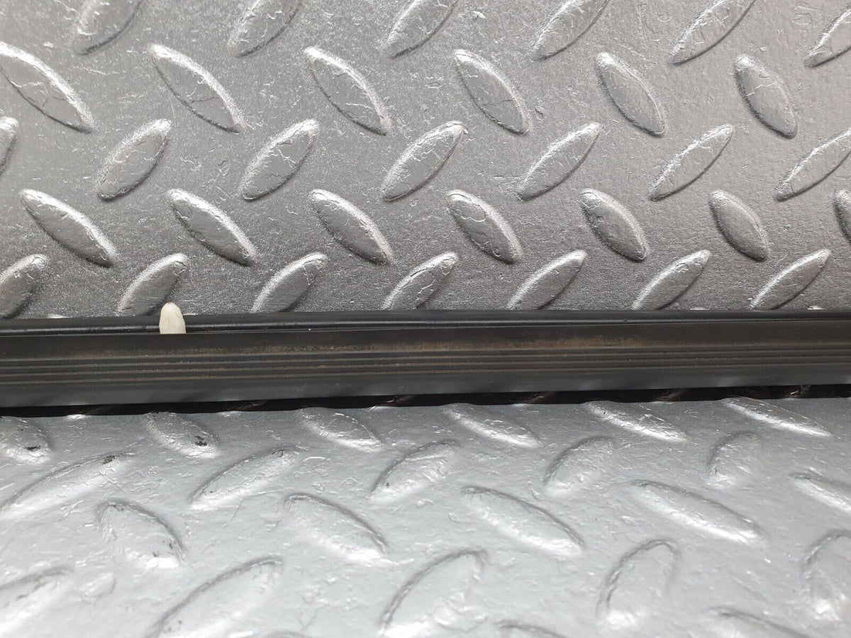 41711 Mercedes-Benz W124 200E Door Lower Sealing Rubber Trim Left