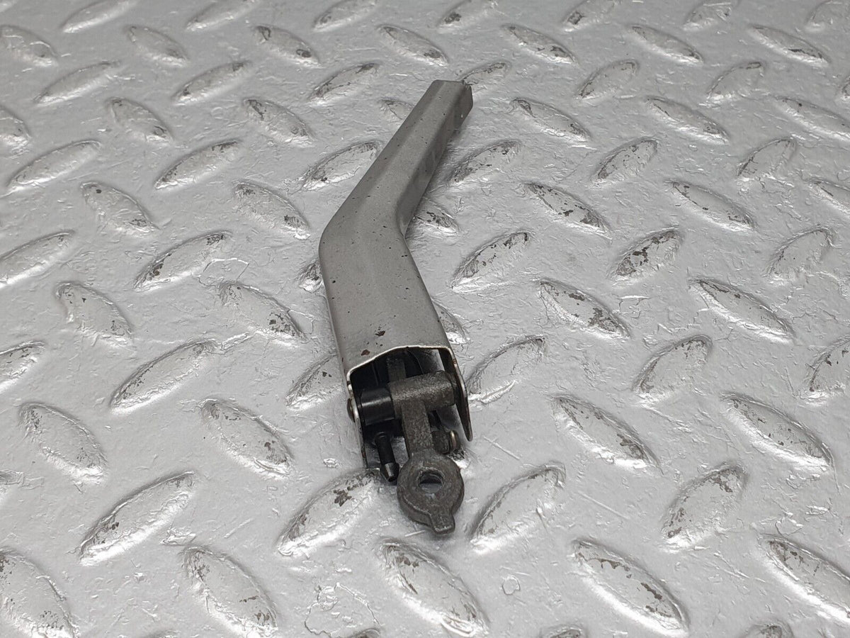41074 Mercedes-Benz W126 300SE Headlight Wiper Arm Bosch Right Side