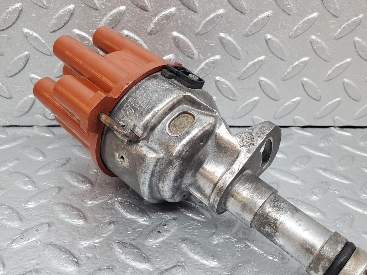 45431 Mercedes-Benz 280E M110.988 Ignition Distributor Bosch A0031580901 0237306045