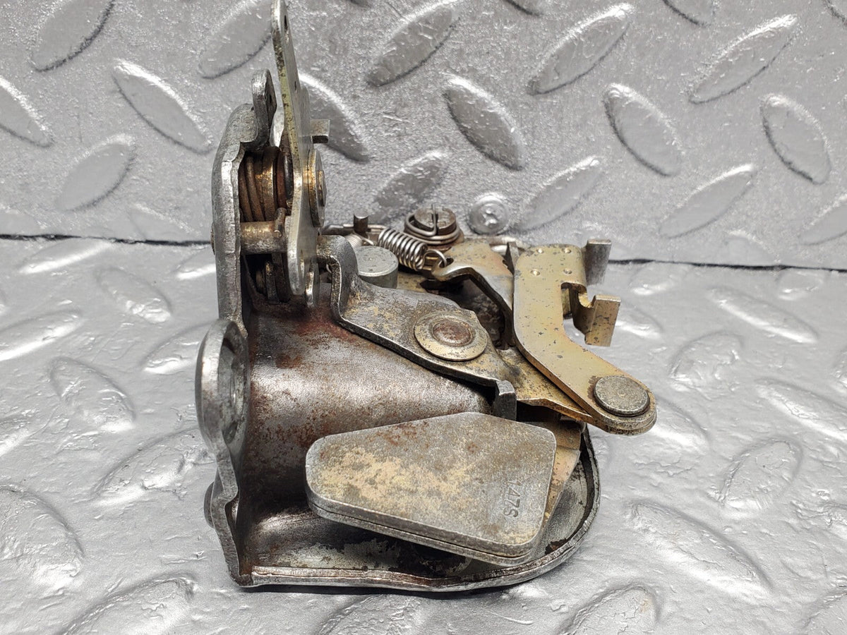 48797 Mercedes-Benz W108 Rear Right Door Lock Mechanism