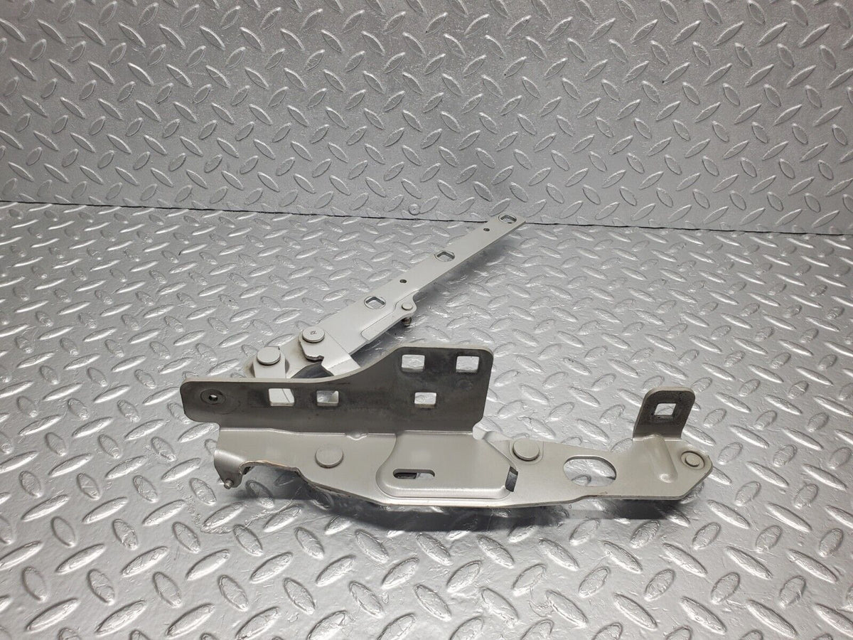 47997 Mercedes-Benz R230 350SL Coupe Bonnet Hinge Right Side A2308800228