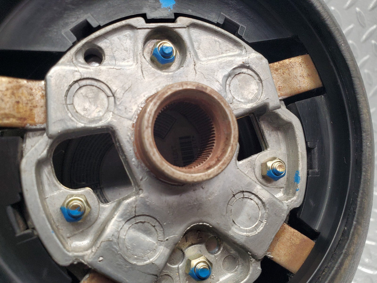 51162 Mercedes-Benz W124 Steering Wheel