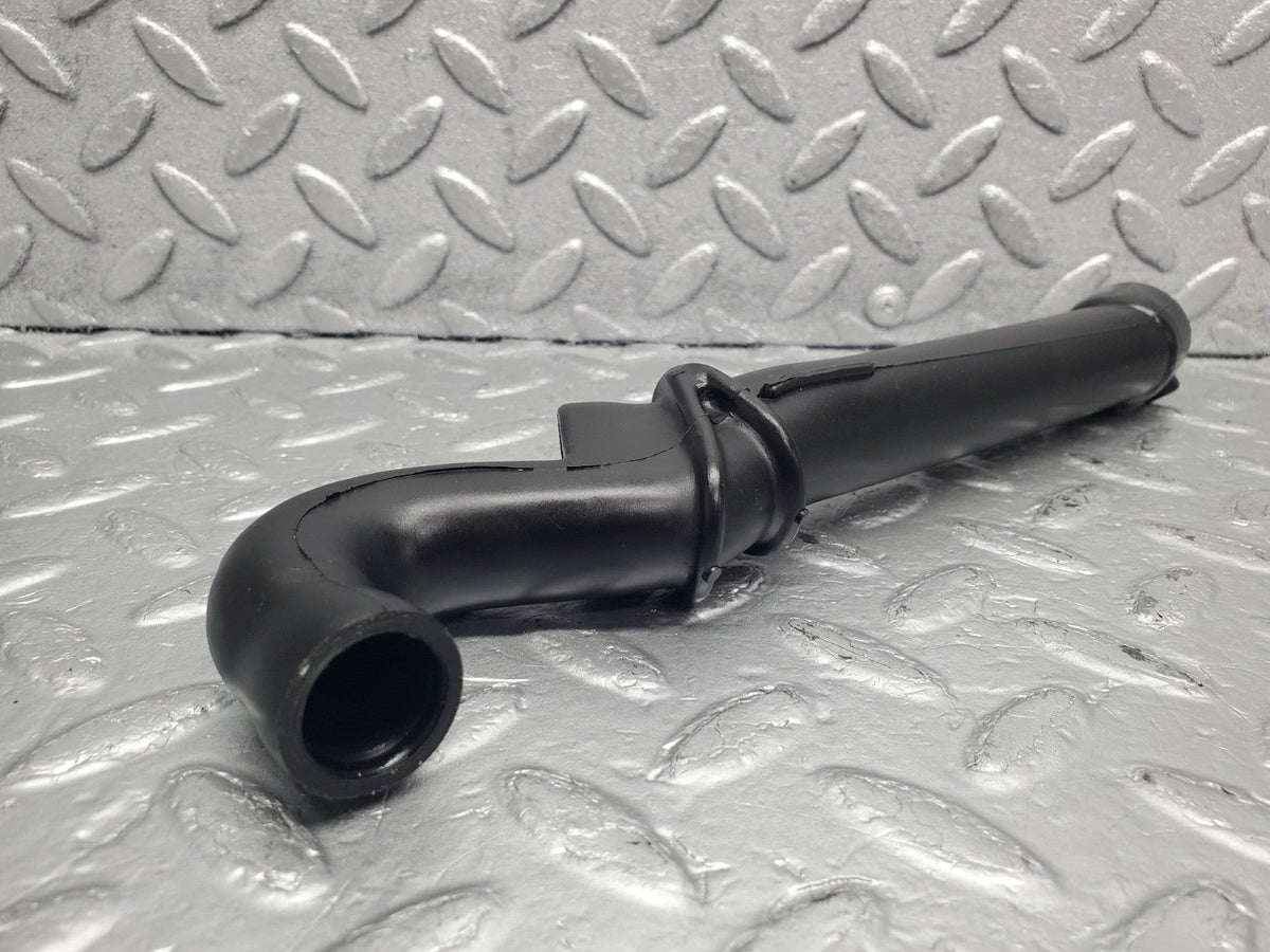 51012 Mercedes-Benz R107 380SL Air Intake Breather Hose Pipe A1160940782