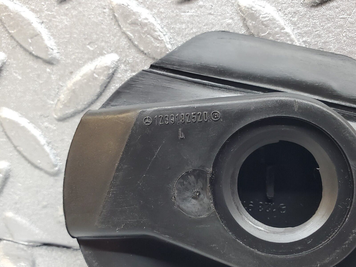 44463 Mercedes-Benz W123 280E Seat Belt Runner Cover Trim 2x Black A1239192520 A1239192920 A1239192620 A1239193020
