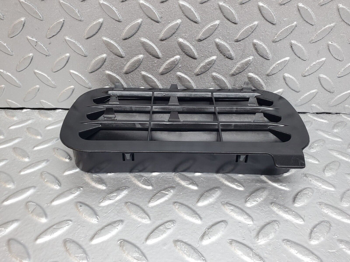 44734 Mercedes-Benz W124 220E Rear Air Intake Vent Right A1248370230 A1248370242