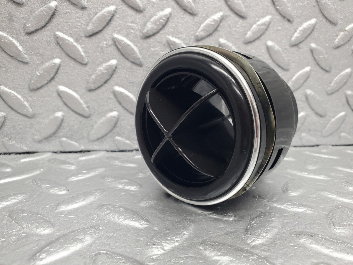 50003 Mercedes-Benz R107 380SL Dashboard Air Vent