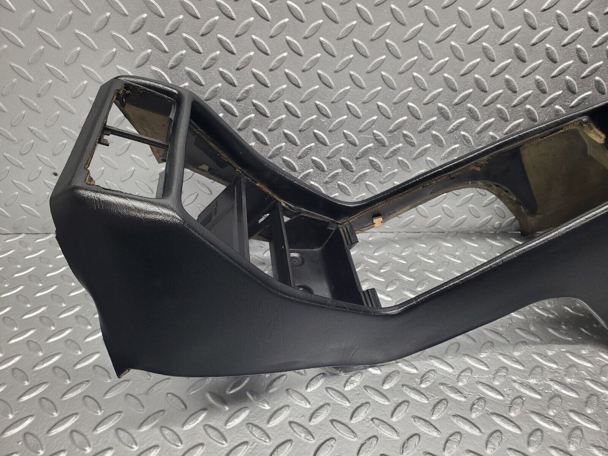 46496 Mercedes-Benz C123 280CE Coupe Centre Console Black
