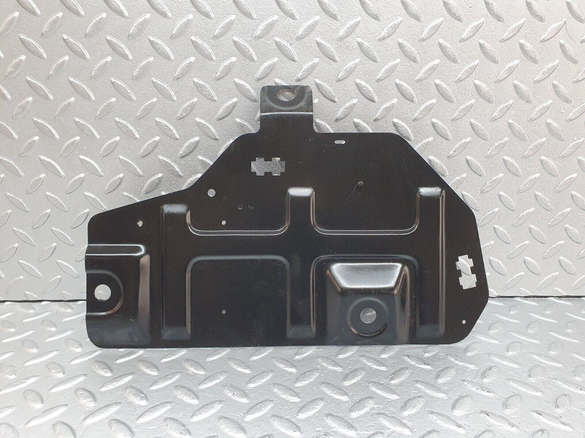 41705 Mercedes-Benz W124 200E Under Dash Relay Bracket Left Side