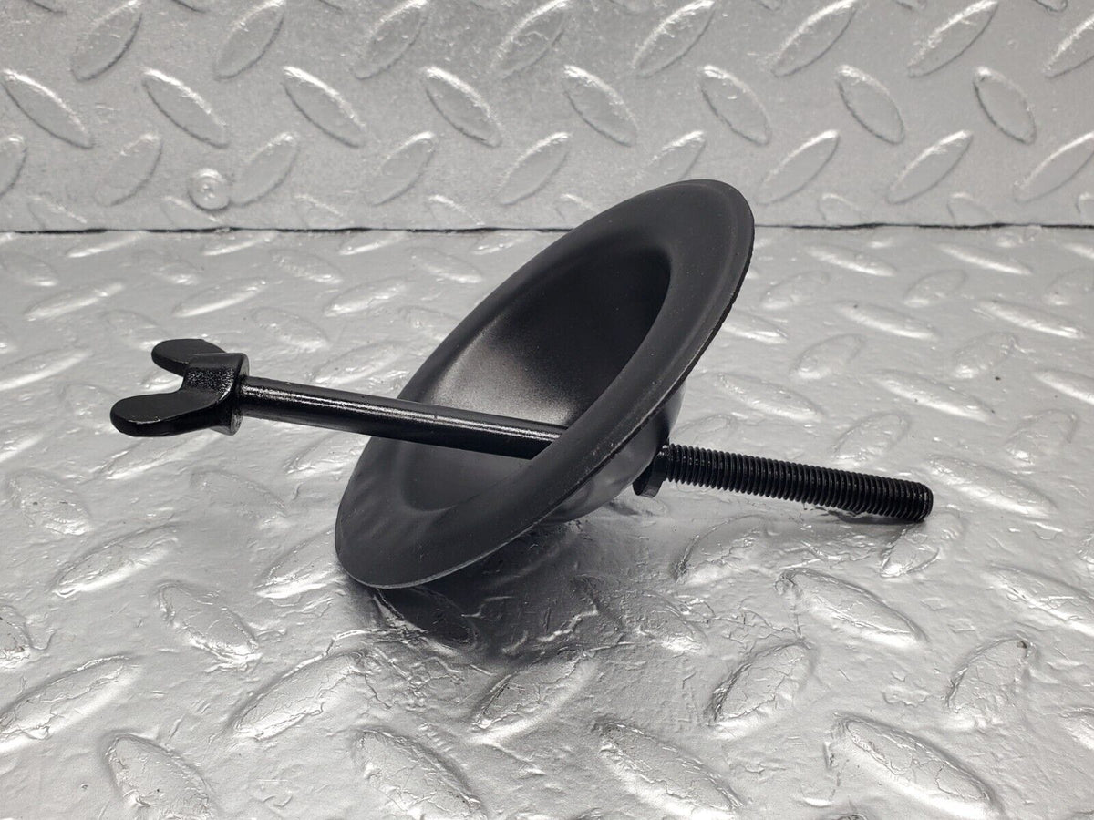 47590 Mercedes-Benz C126 500SEC Coupe Spare Wheel Holder