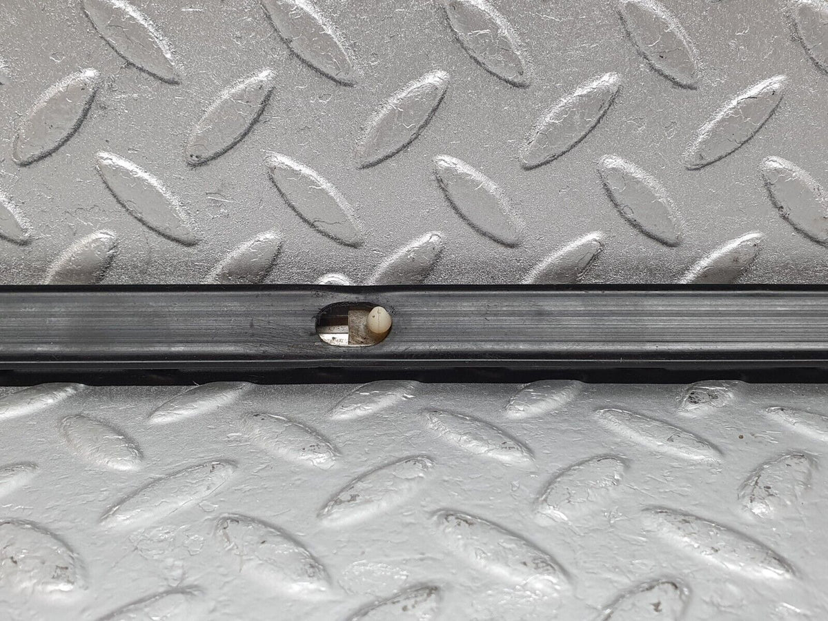 43455 Mercedes-Benz W108 280SE Front Right Door Centre Moulding Trim