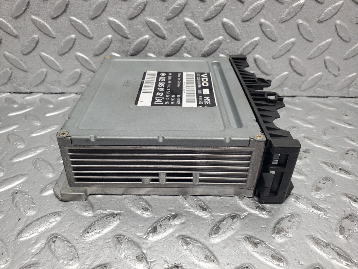 51270 Mercedes-Benz W202 Engine Control Unit ECU VDO A0225458732